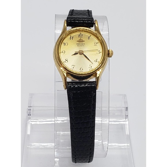 Vintage Seiko Women\'s Watch 2y01-0a10 21mm